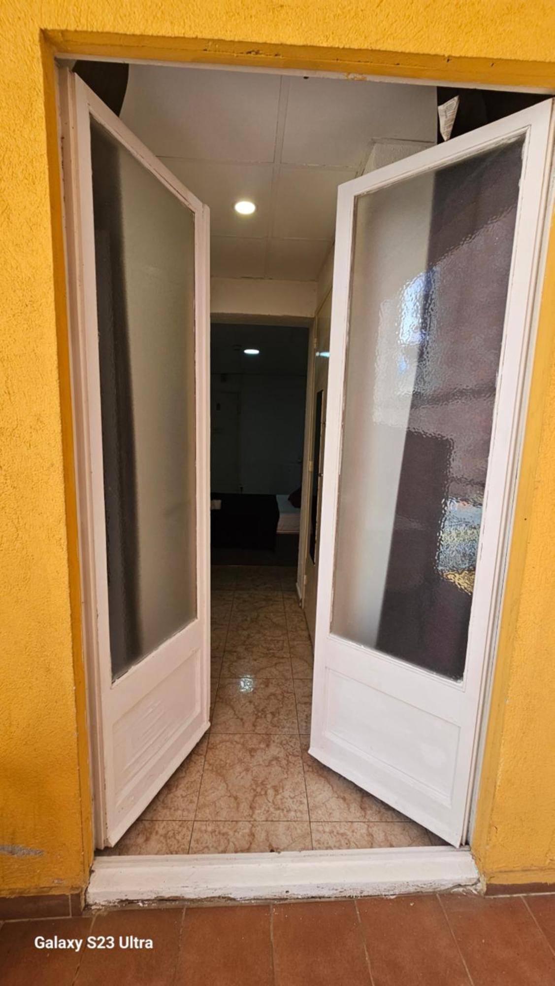 Hostal Sol Celeste يوريت دي مار المظهر الخارجي الصورة